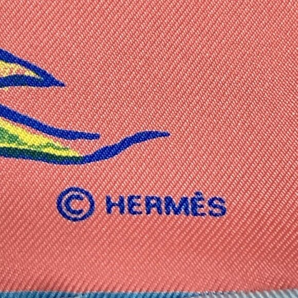 HERMES Petit Carre - Pink Green Multi Scarf 142-071325 - Picture 3 of 4